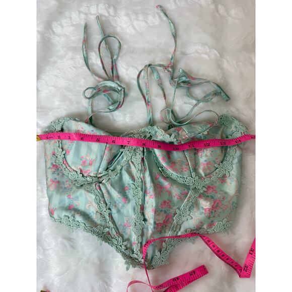 Dolls Kill Sugar Thrillz Scandal Sheet Mint Green Lace Up Corset Bustier Small - Picture 10 of 15